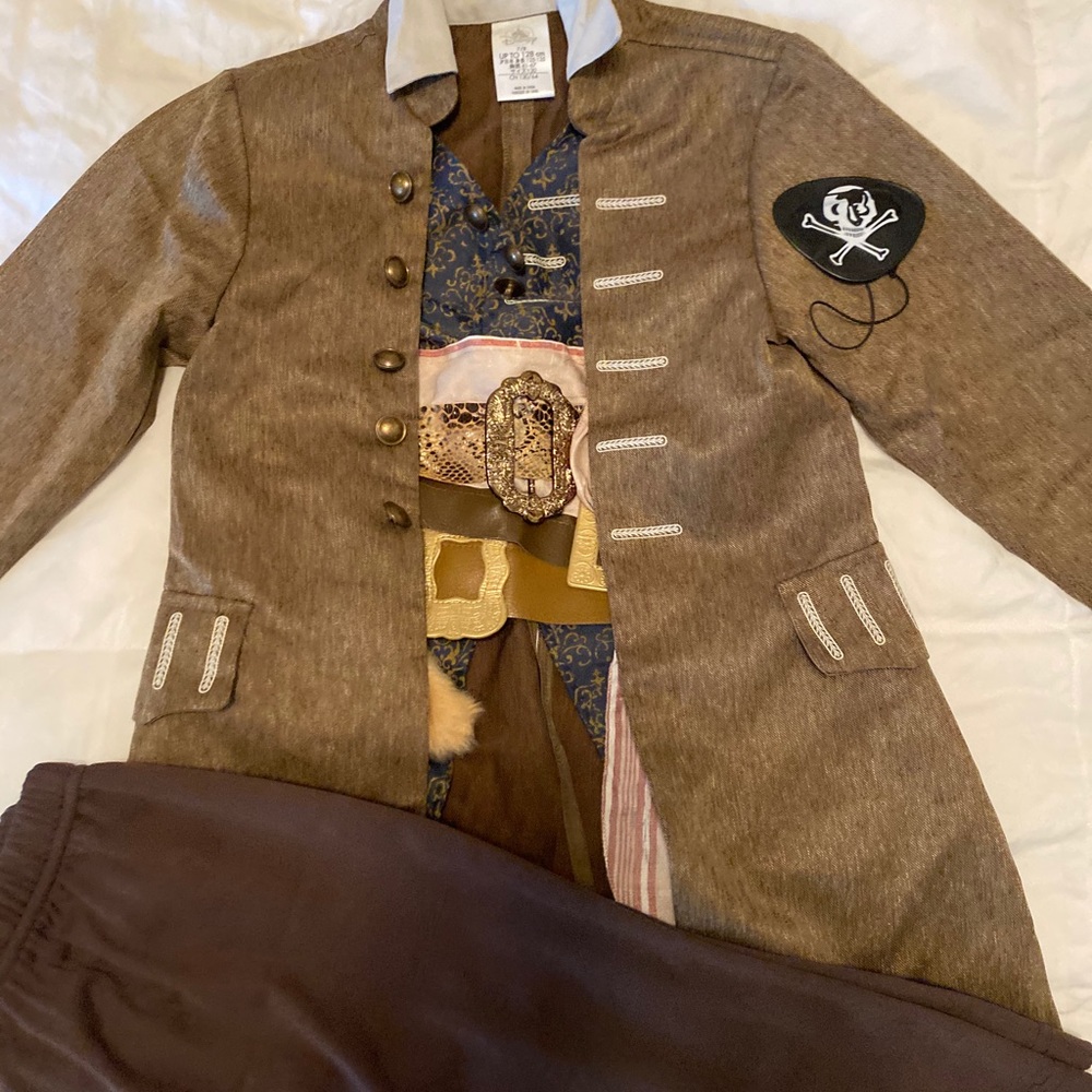 Little boys Pirates of the Caribbean costume